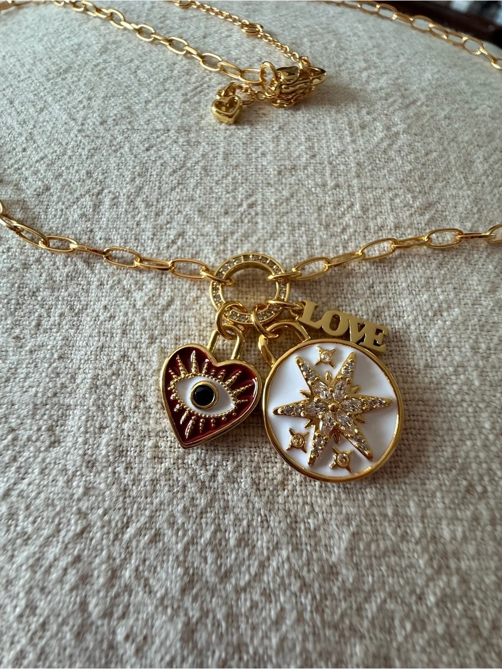 Kate Spade -gold Charm Pendant Necklace with Red Heart & White Enamel Medallion
